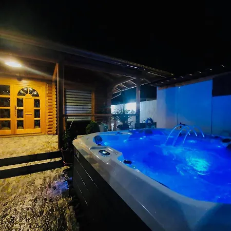 Сasa de vacaciones Wild House *