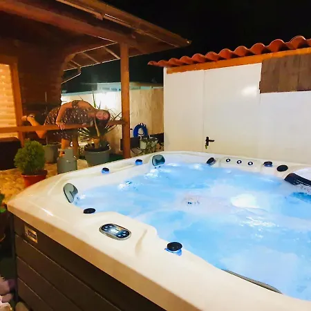 Hébergement de vacances Wild House