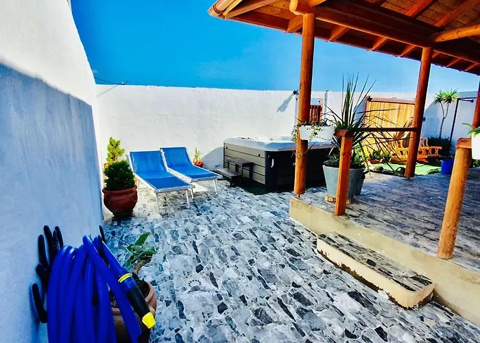 Wild House Las Palmas / Gran Canaria